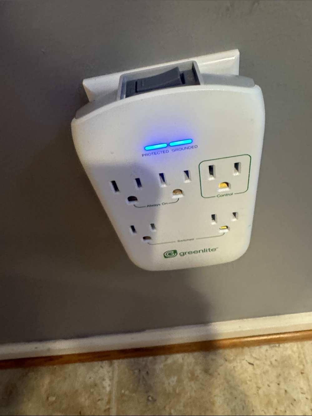 White Plug-In Surge Protector Outlet Splitter (Pair) - Picture 4 of 5
